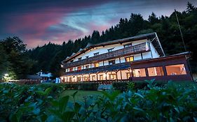 Resort 7 Crai - Cabana Craiul Crailor